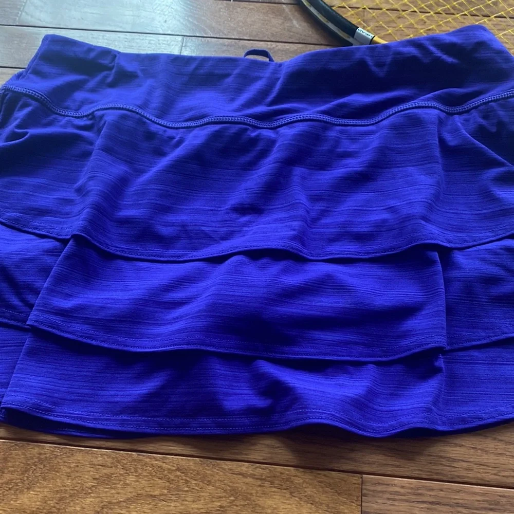 Athleta tennis/running skirt - Picture 2 of 7